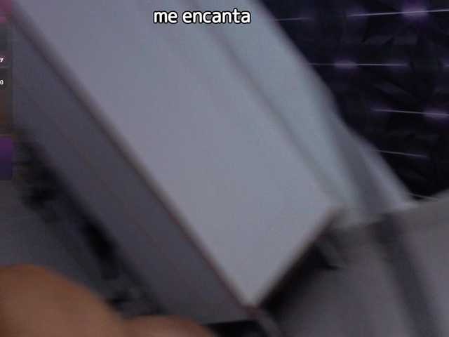 Megann9's BongaCams show and profile