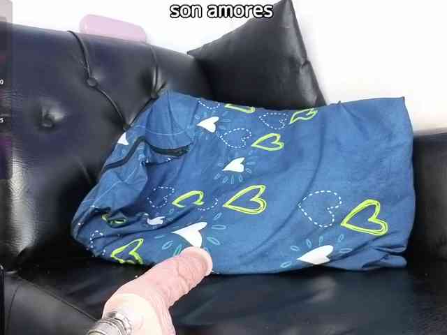 Megann9 webcam