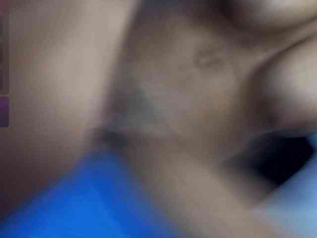 Megann9 webcam