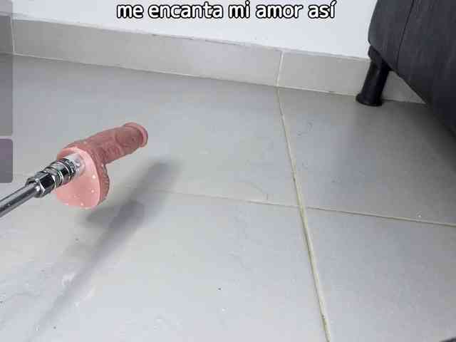 Megann9 webcam
