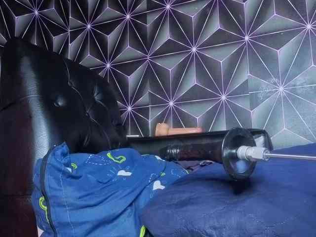 Megann9 Live Webcam on BongaCams