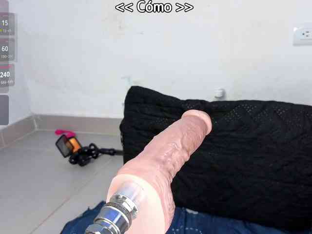 Megann9 webcam