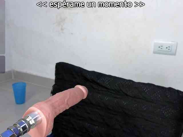 Megann9 webcam