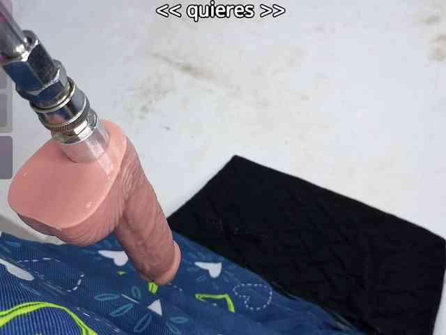 Megann9 webcam