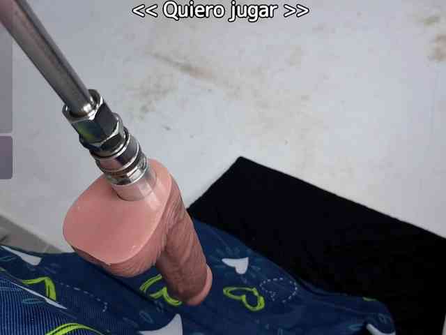 Megann9 webcam