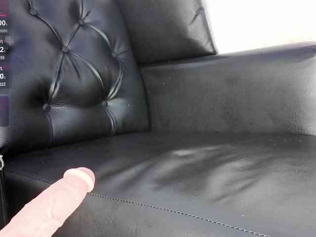 Megann9 webcam