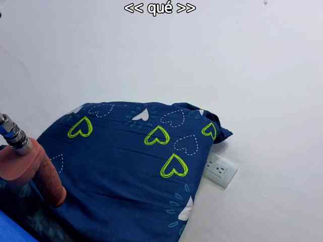 Megann9 webcam