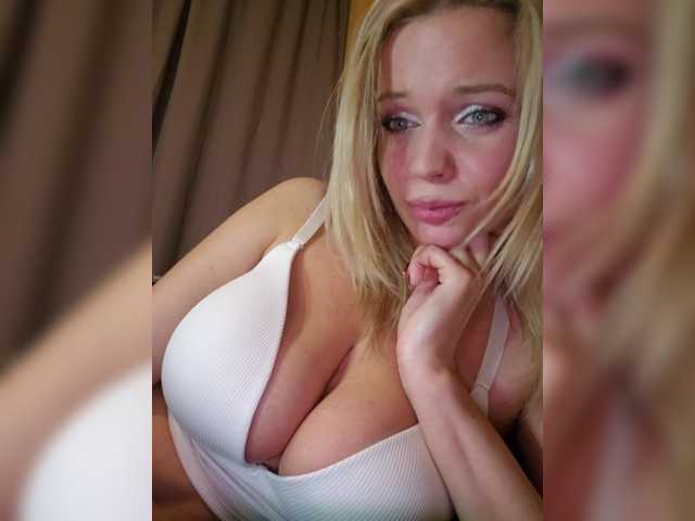 BielkA-4's BongaCams show and profile