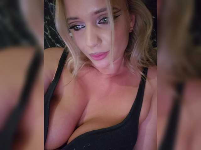 BielkA-4 from BongaCams is Freechat