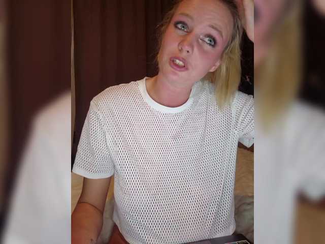 BielkA-4 Live Webcam on BongaCams