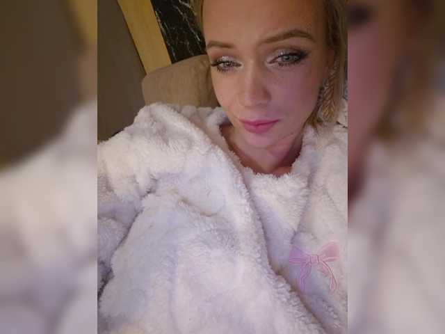 BielkA-4's BongaCams show and profile