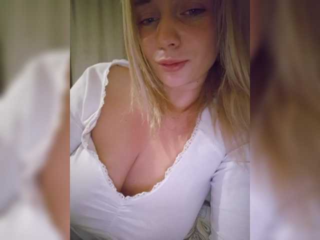 BielkA-4's BongaCams show and profile