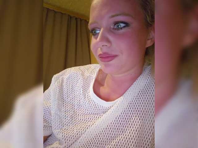 BielkA-4's BongaCams show and profile