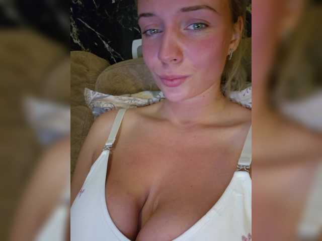 BielkA-4's BongaCams show and profile