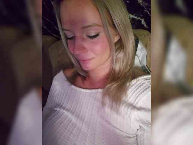 BielkA-4 Live Webcam on BongaCams