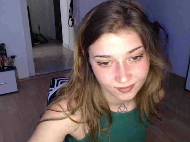 RacyRoby webcam