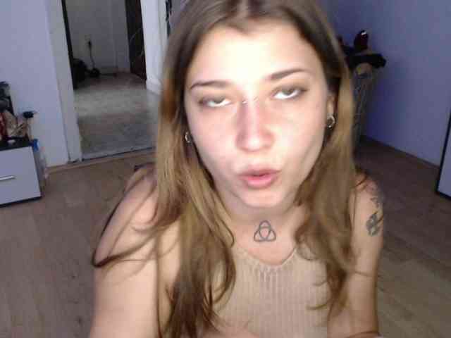 RacyRoby webcam
