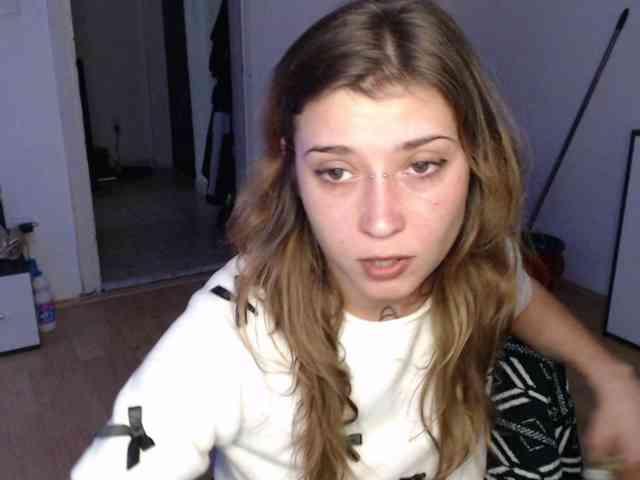 RacyRoby webcam