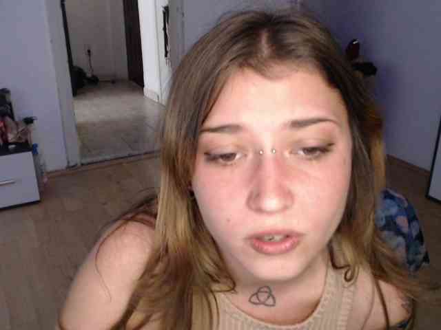 RacyRoby webcam