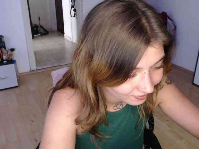 RacyRoby webcam