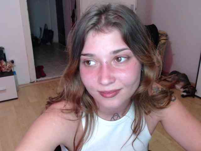 RacyRoby webcam