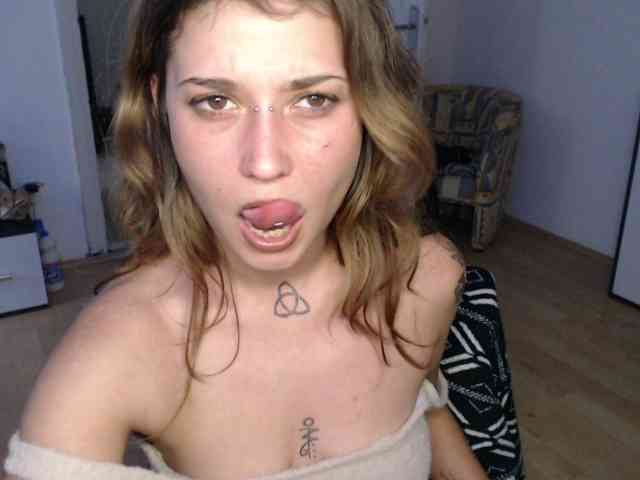 RacyRoby webcam