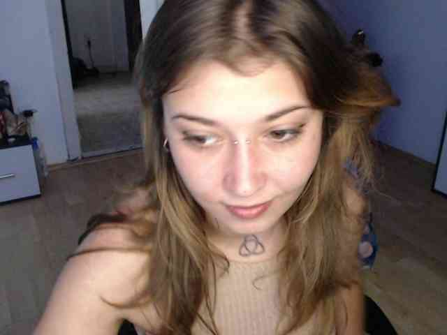 RacyRoby webcam