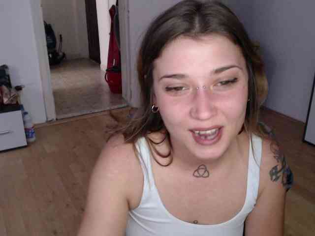RacyRoby webcam