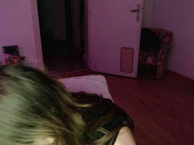 RacyRoby webcam
