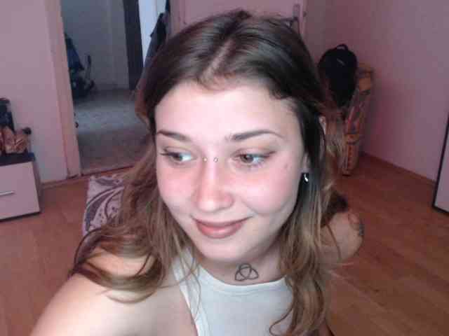 RacyRoby webcam