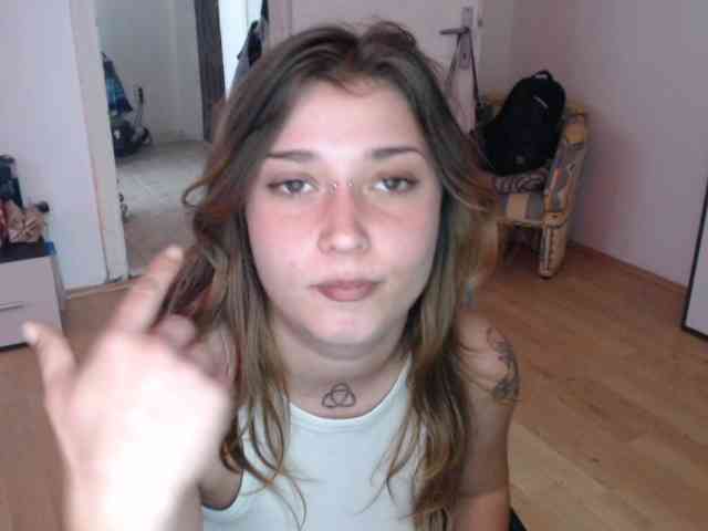 RacyRoby webcam