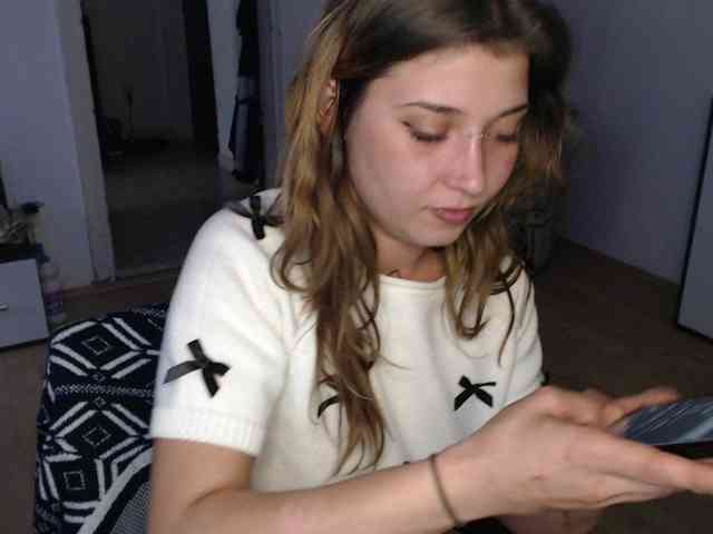RacyRoby webcam