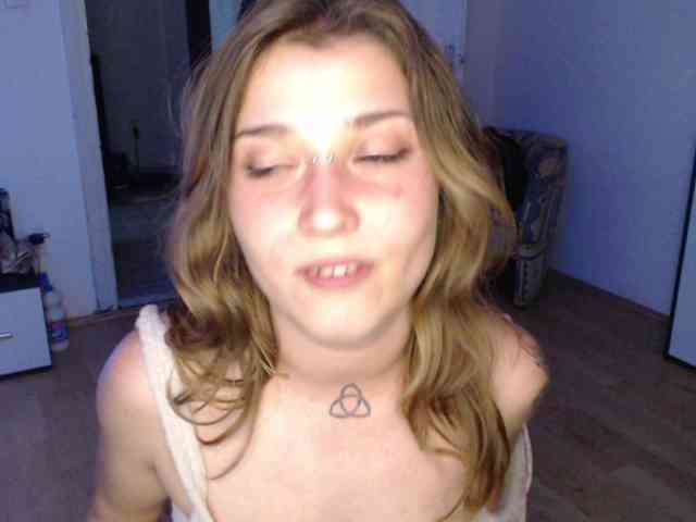 RacyRoby webcam