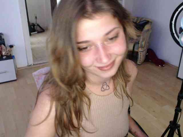 RacyRoby webcam