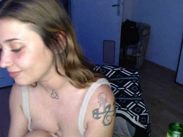 RacyRoby webcam