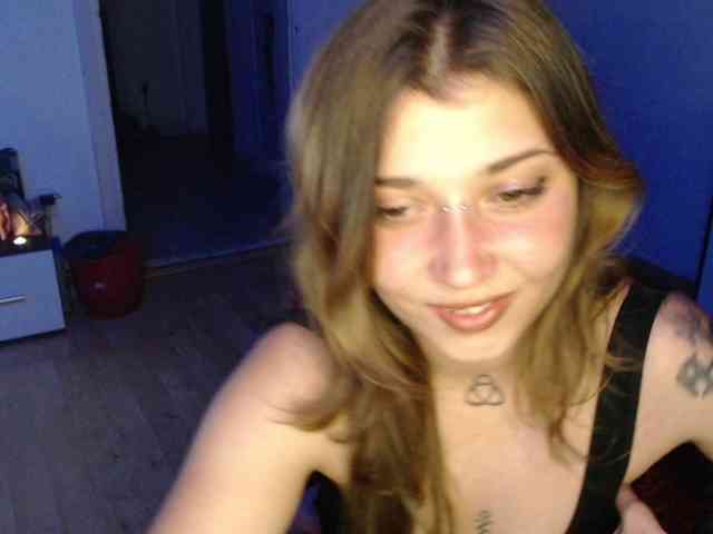 RacyRoby webcam