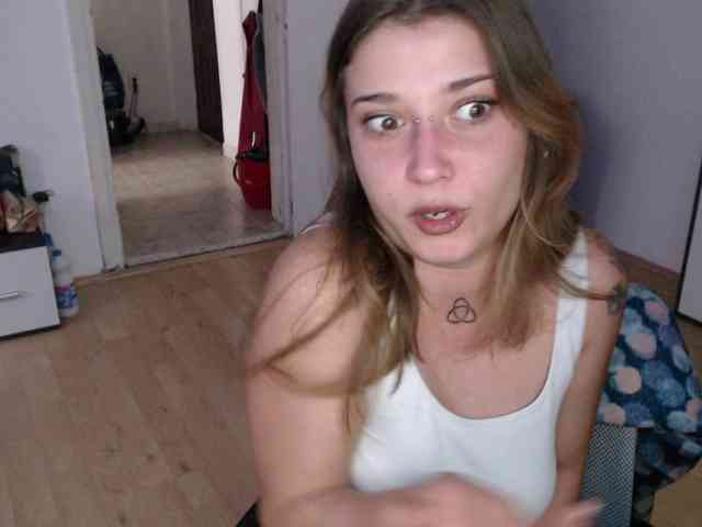 RacyRoby webcam