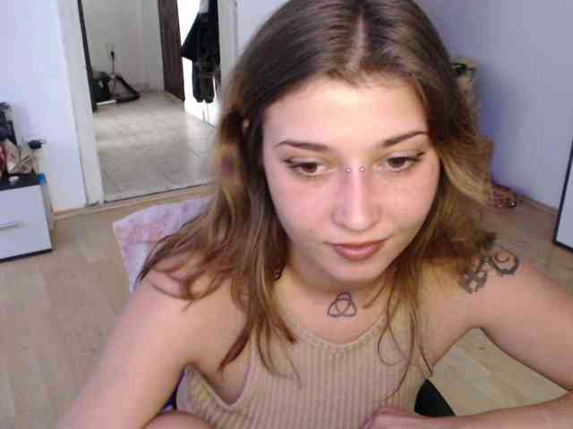 RacyRoby webcam