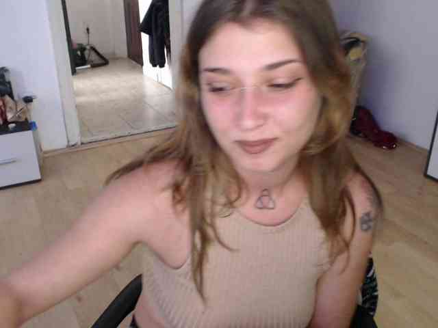 RacyRoby webcam