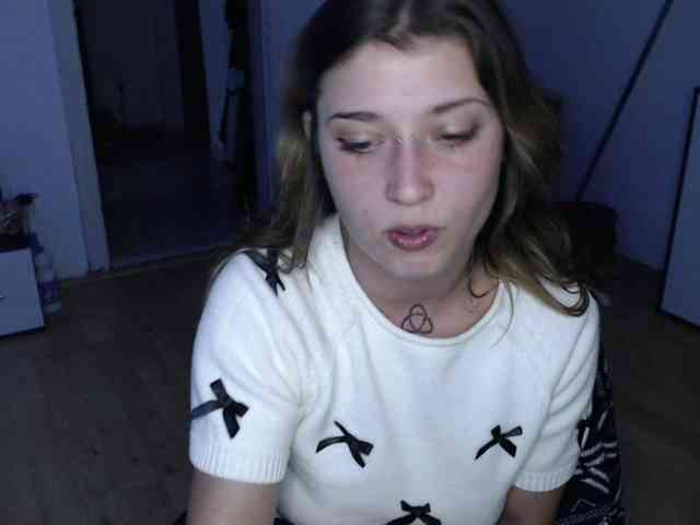 RacyRoby webcam