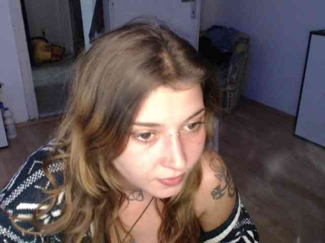 RacyRoby webcam