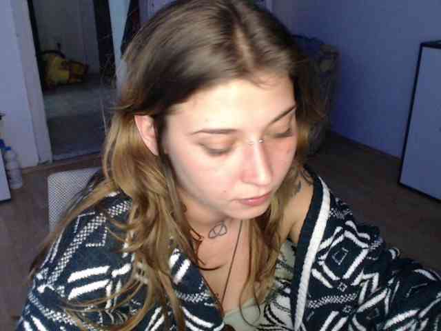 RacyRoby webcam