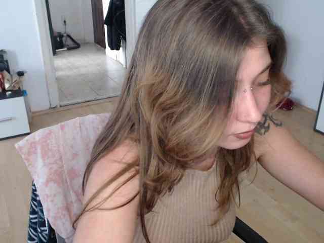 RacyRoby webcam