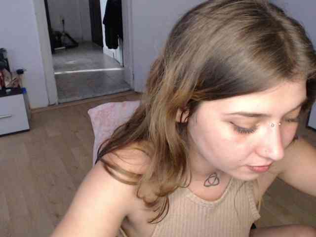 RacyRoby webcam