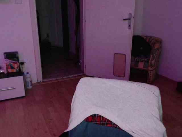 RacyRoby webcam