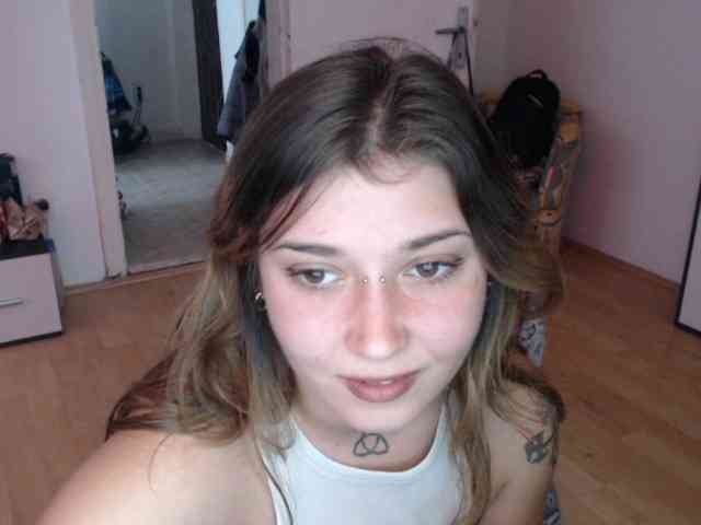 RacyRoby webcam