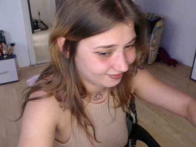 RacyRoby webcam