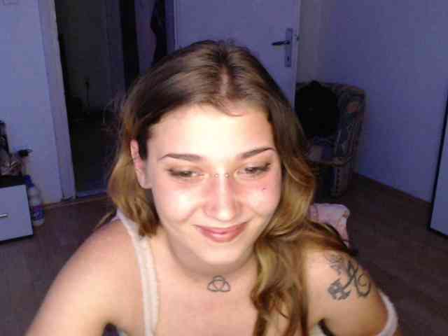 RacyRoby webcam