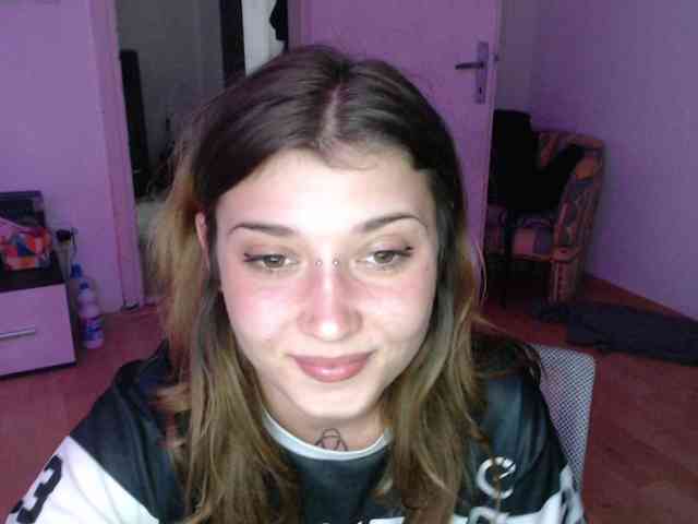 RacyRoby webcam