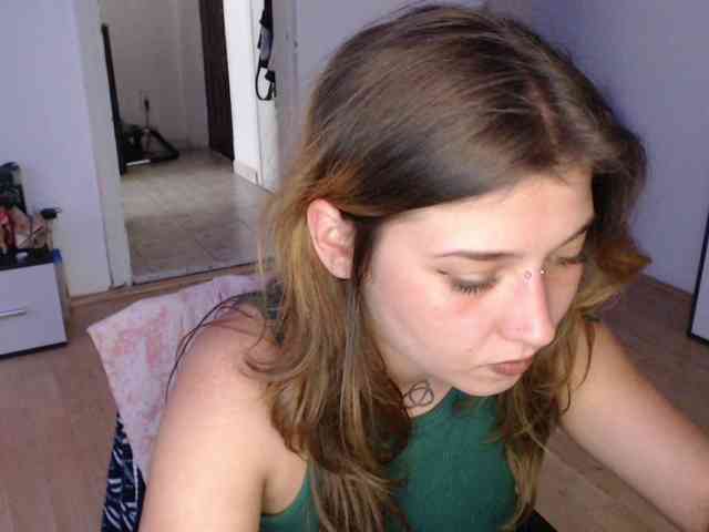 RacyRoby webcam
